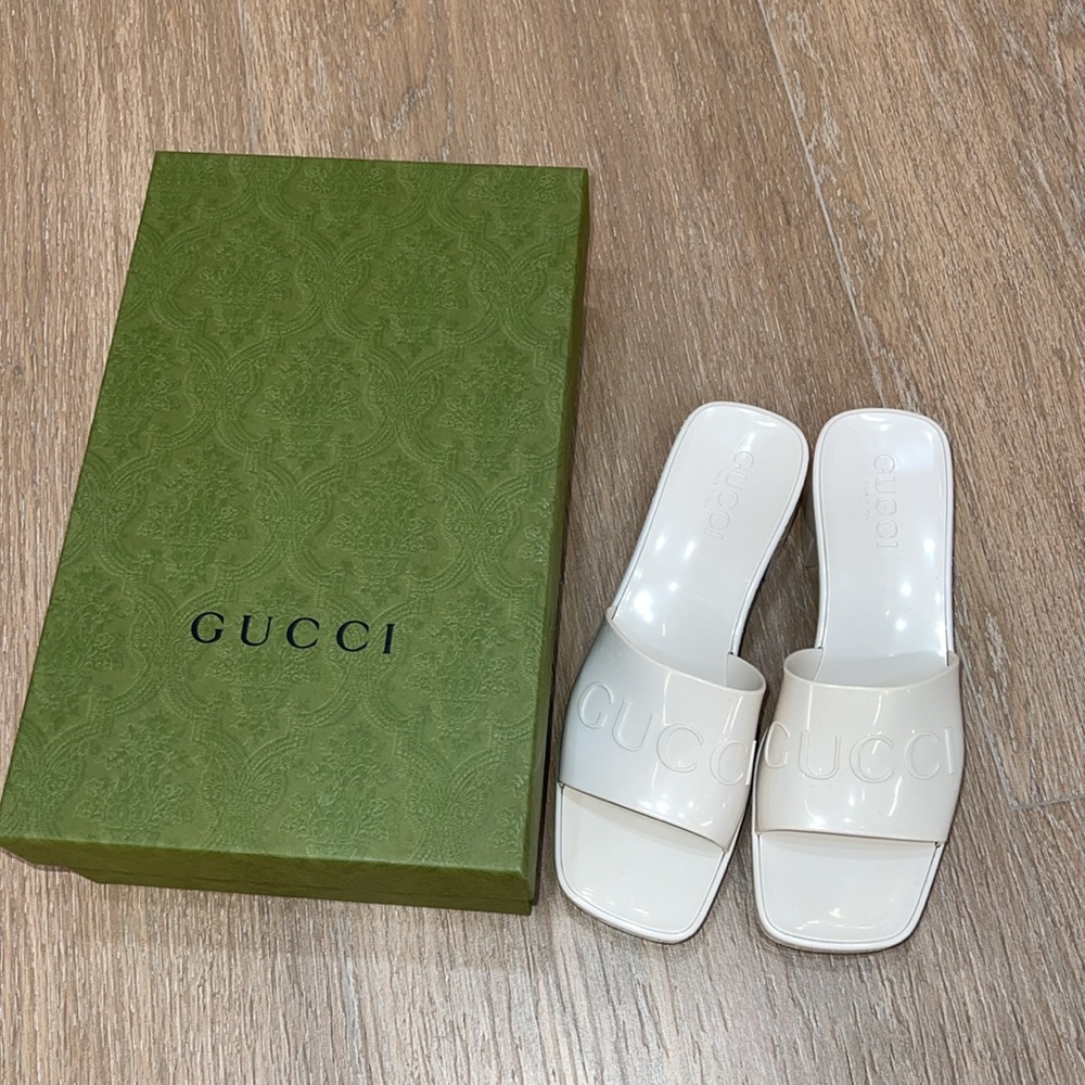 GUCCI heeled slides
